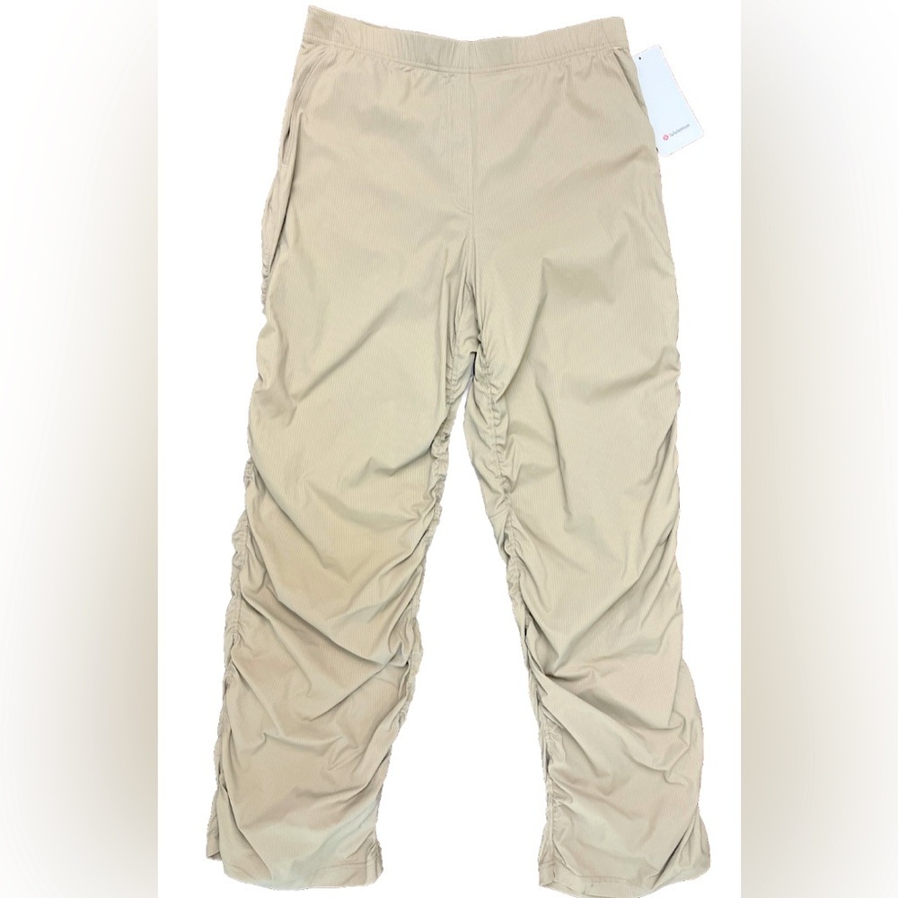 Lululemon Dance Studio Slim Fit HR‎ Flared Pant Size XL Khaki School Athleisure